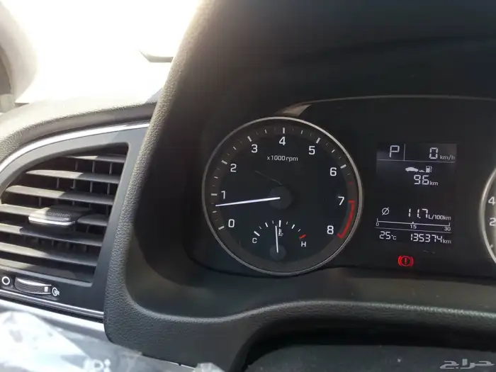 هونداي النترا ( 2018 )فل كامل وارد لمجدوعي نظيف بحالة ممتازة 30