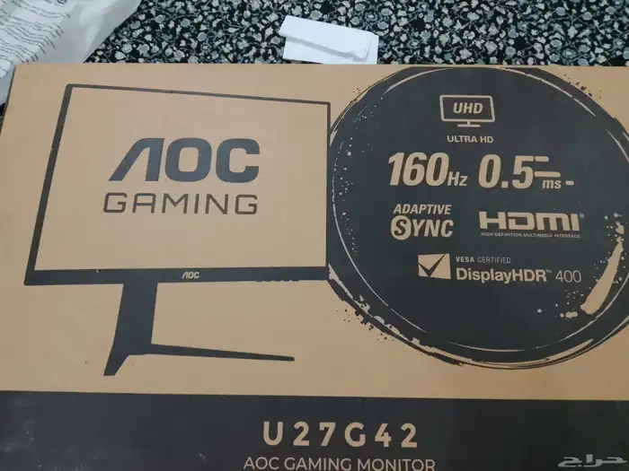 شاشه 4k 160hz ماركه aoc 27 بوصه للبيع على السوم 0