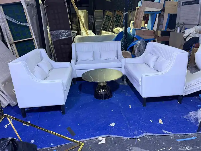 تاجير كنب وطاولات كراسي مكتبيه وطاولات 4