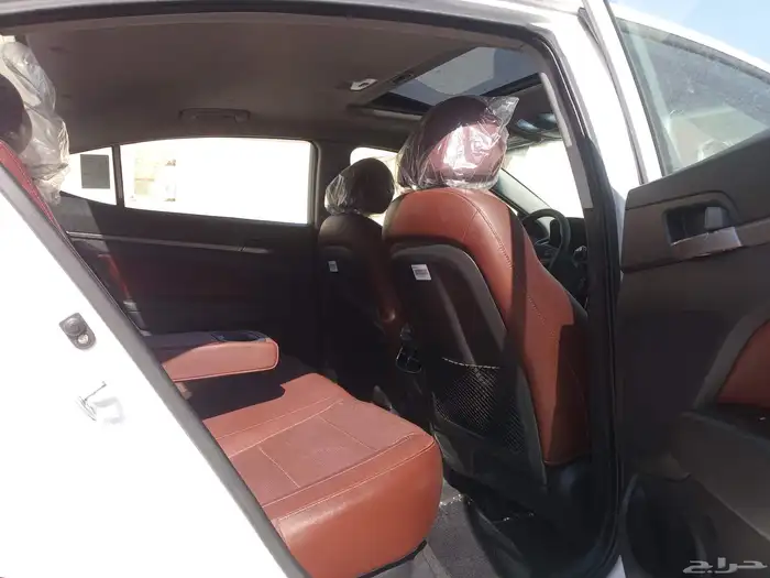 هونداي النترا ( 2018 )فل كامل وارد لمجدوعي نظيف بحالة ممتازة 25