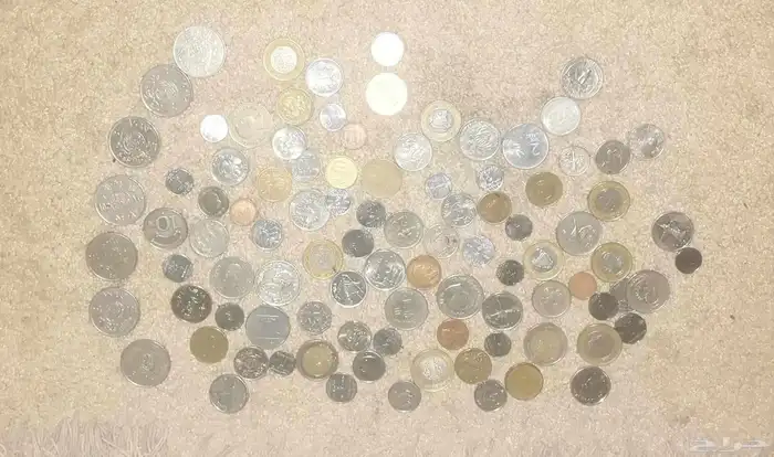 عملات قديمة أجنبية وعربية ورقية ومعدنية للبيع علي السوم 8