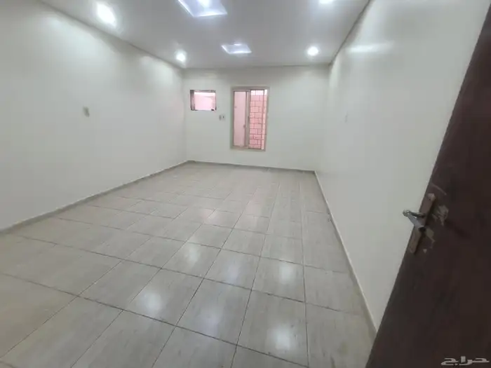 للايجار شقه ارضيه عوائل حى الفيحاء بالدمام السعر22الف دفعات 12