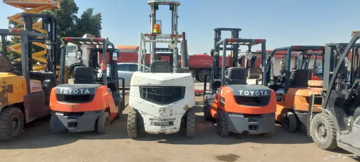 فوركلفت رافعه للايجار رافعة شوكية 5