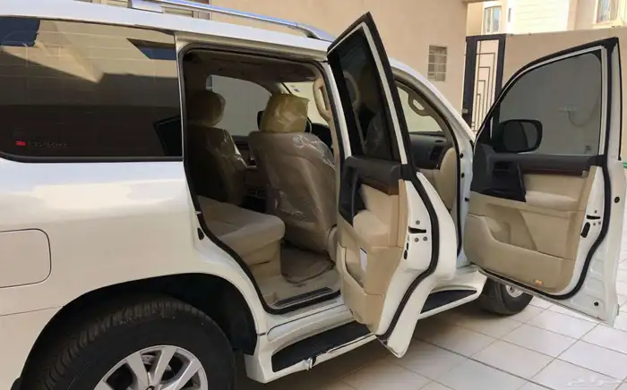 لاندكروزر 2017 GXR 15