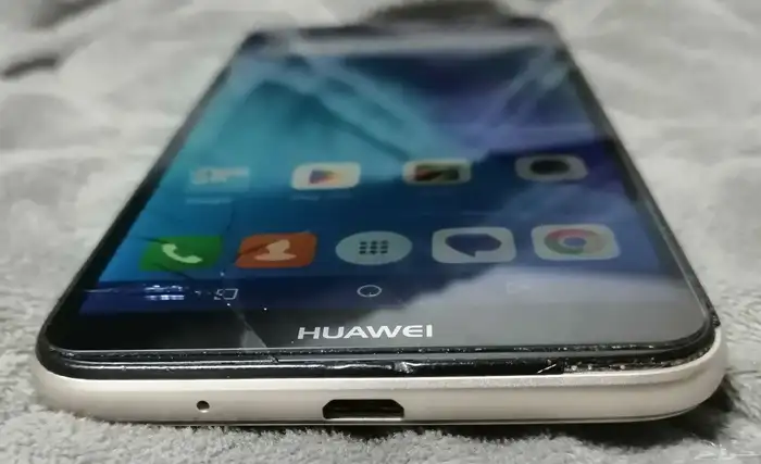 للبيع جوال هواوي Y5 Iite نظيف ب 99 ريال 1