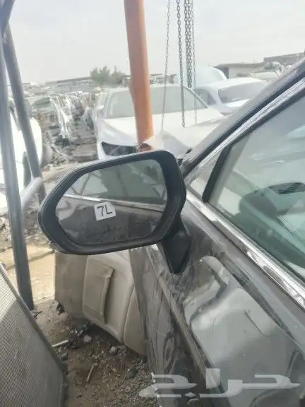 يوجد لدينا جميع انواع قطع غيار السيارات المستخدمه تشليح 3