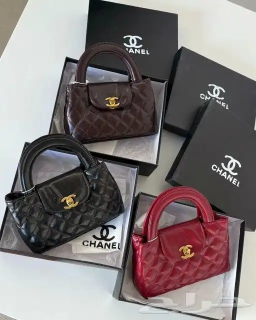 يوجد لدينا جميع انواع الشنط جمله وقطاعي 0