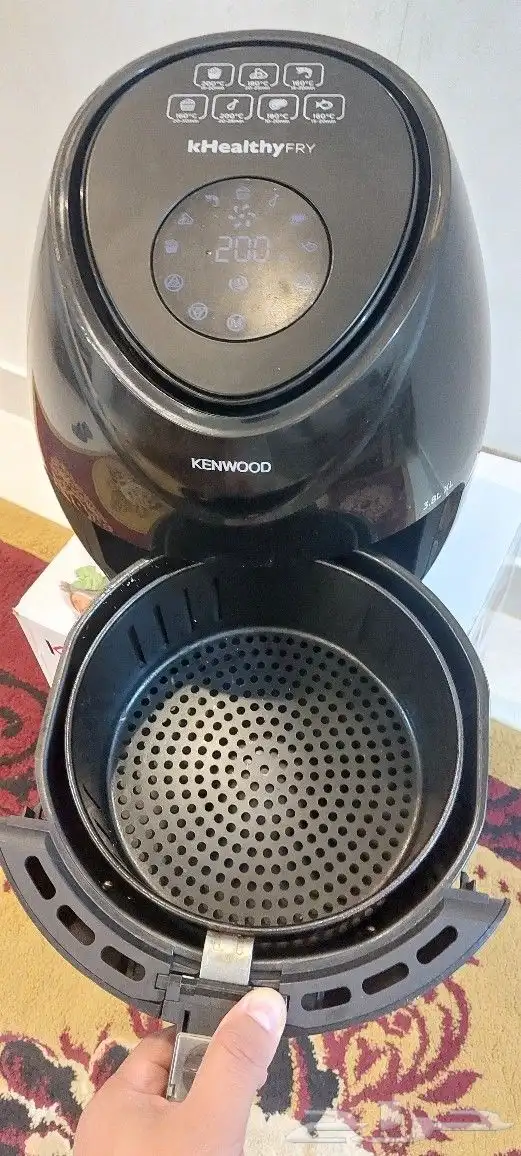 قلاية هوائية كينود بحالة ممتازة استعمال بسيط 2