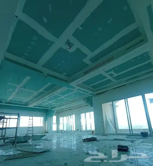 معلم دهانات وديكورات وبديل خشب وبديل رخام و فوم 8