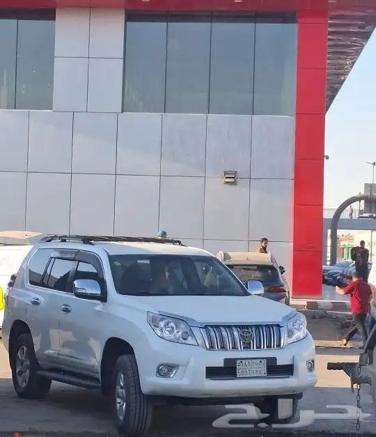 برادو 2010 فل كامل 6سلندر بصمه قير توماتيك للإستفسار 050 6