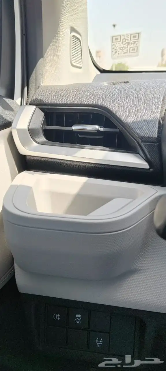 تويوتا فيلوز 2024 فل كامل 13