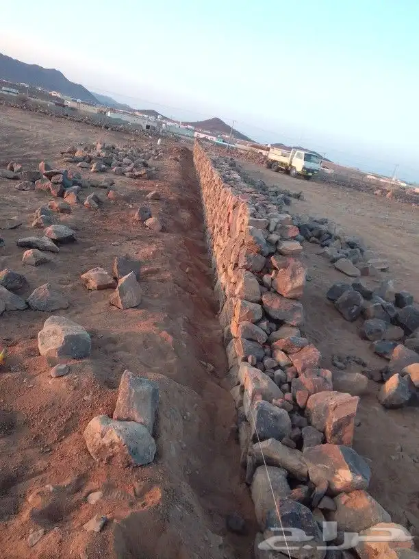 معلم بنيان بلحجر قوايم ممرات ربراب خزانات بلحجر دوائر بوابات 2