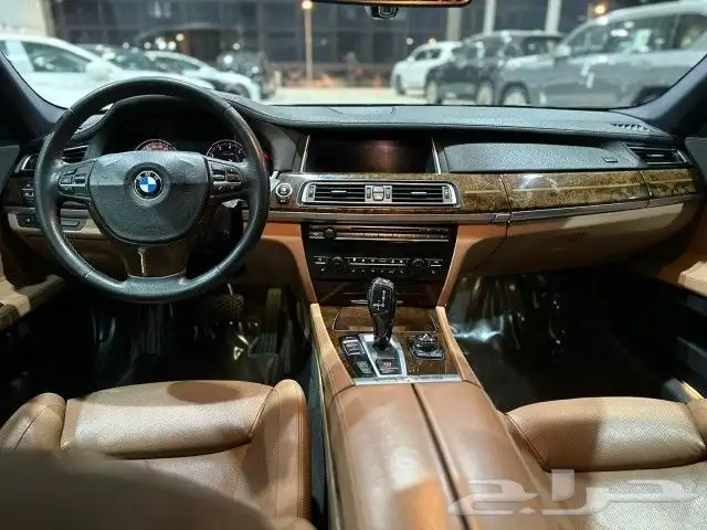 بي ام دبليو Li 740 2013 2