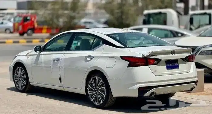 نيسان التيما SV نص فل بالنقد والتقسيط 2026 3