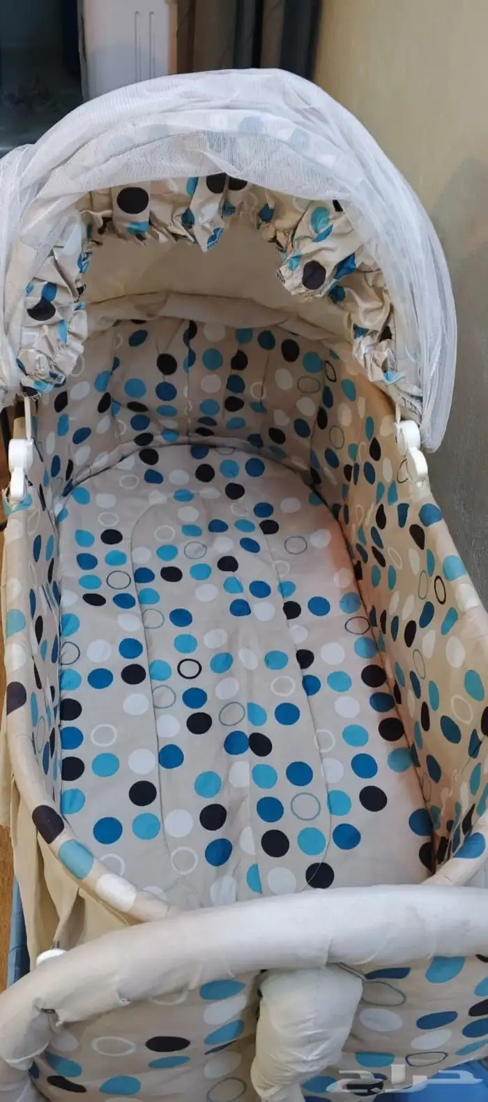 سرير اطفال للبيع استعمال اقل من شهر 1