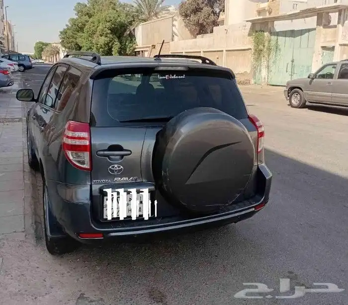 تيوتا راف فور 2012 17