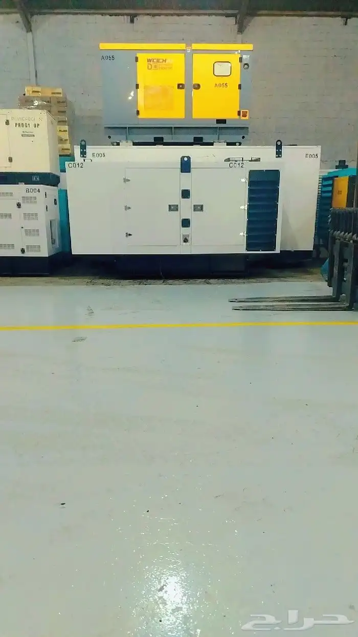 بيع  وايجار مولد كهرباء كاتم صوت ديزل   وتورلايت 3