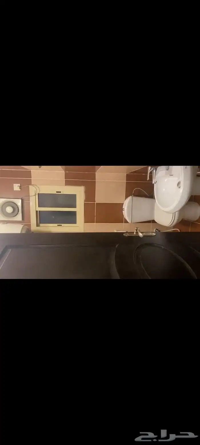 شقة سكنية للبيع مع الاثاث حي النزهة 5