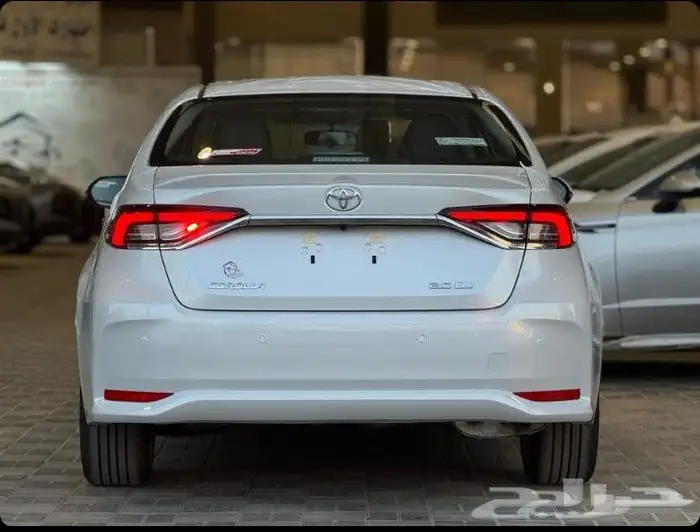 تويوتا كورولا 2025 اصفار 2