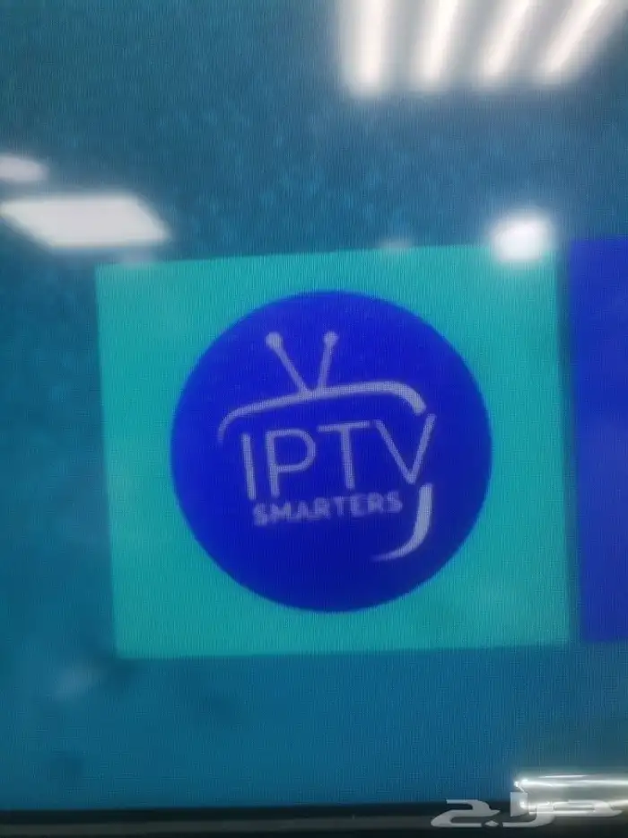 Satellite technician for installing surveillance camera scre 7