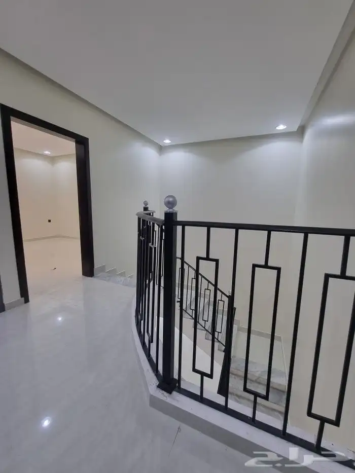 للبييع دبلكس جديد بحي الضاحي الشرقي 650 الف 18