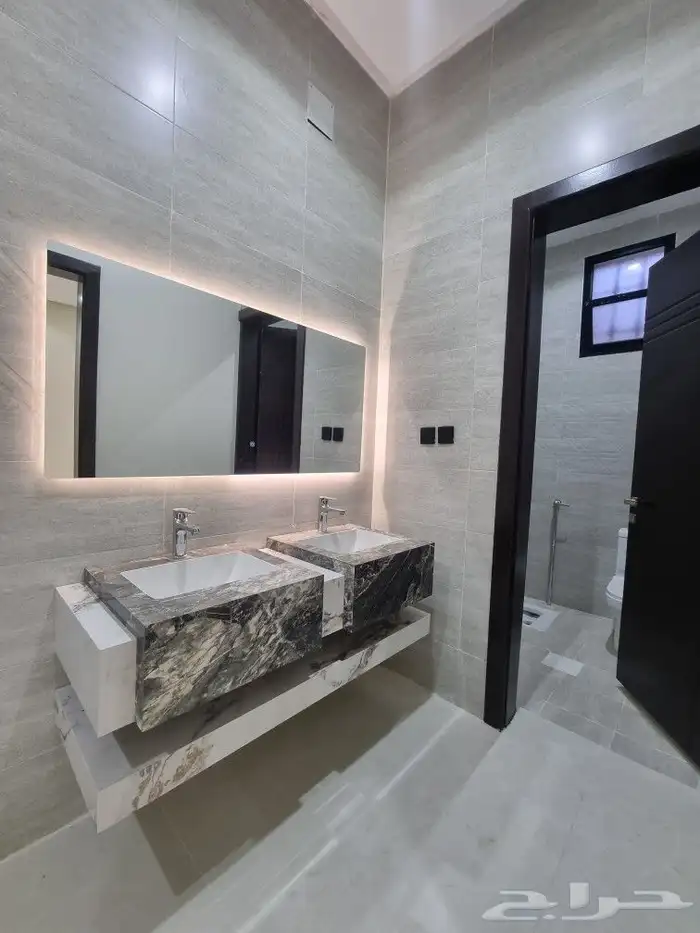 للبييع دبلكس جديد بحي الضاحي الشرقي 650 الف 3