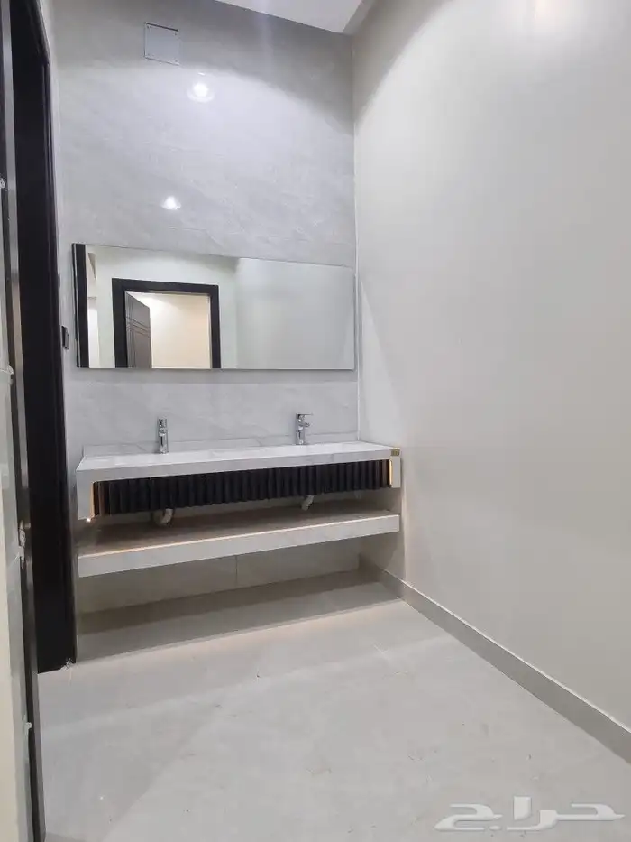 للبييع دبلكس جديد بحي الضاحي الشرقي 650 الف 7