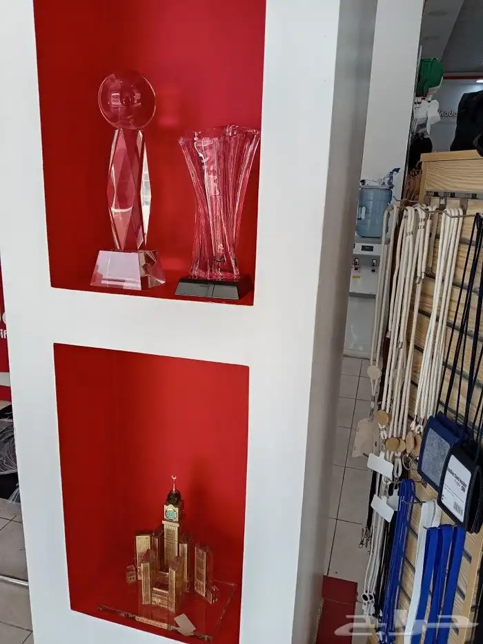 مطابع جميع انواع المطبوعات الورقيه والملونه 4