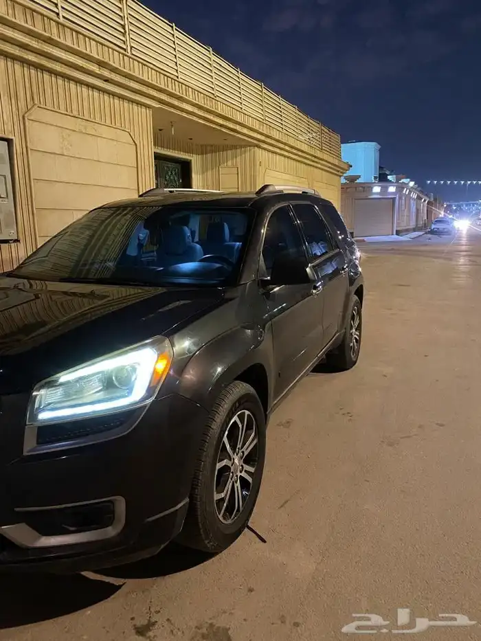 جمس اكاديا 2016 1