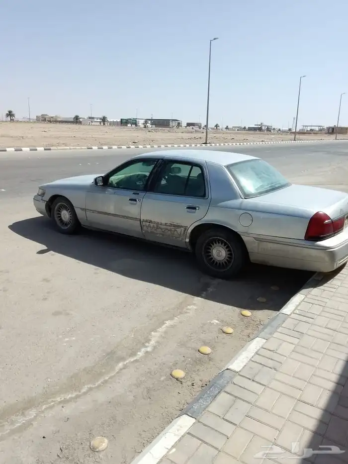 فورد ماركيز موديل 2000 1