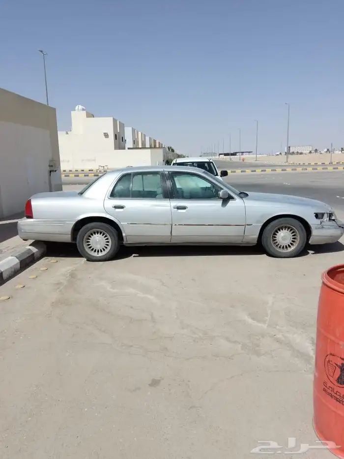 فورد ماركيز موديل 2000 3