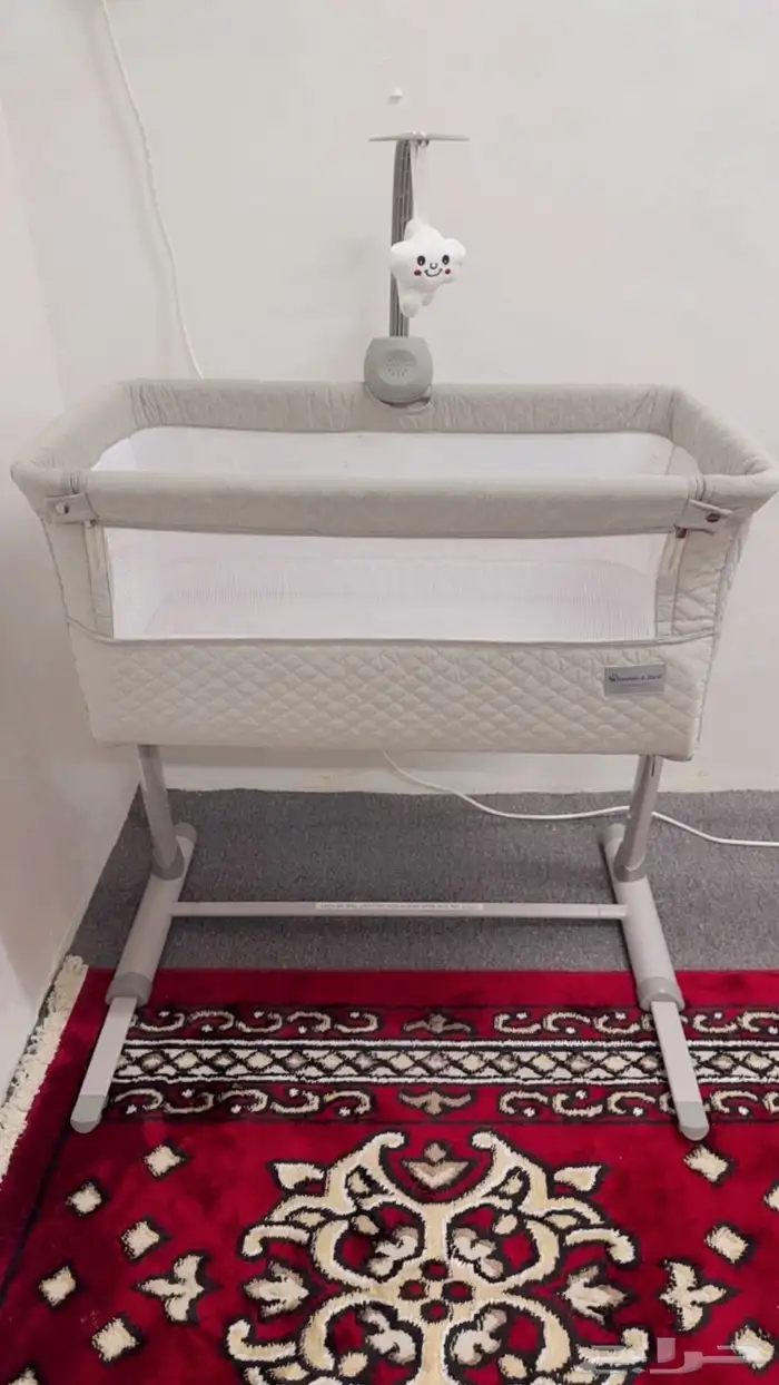سرير اطفال شبه جديد 4