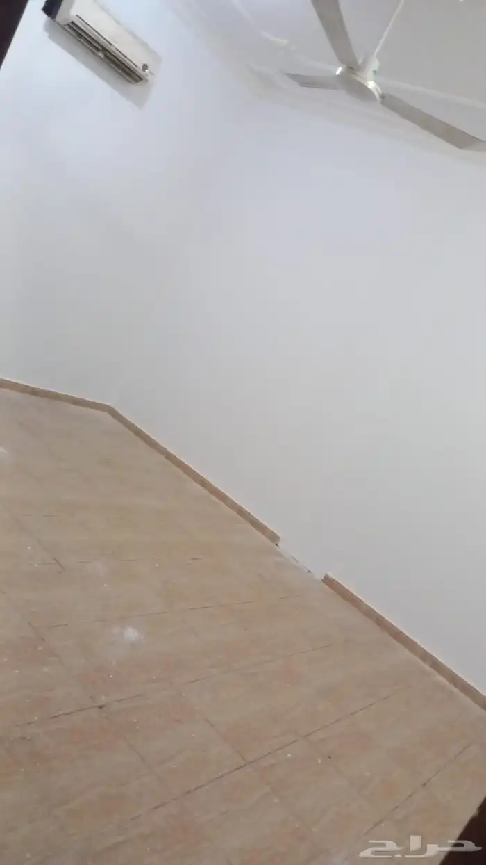 للايجار شقة علوية بحي النفل 2