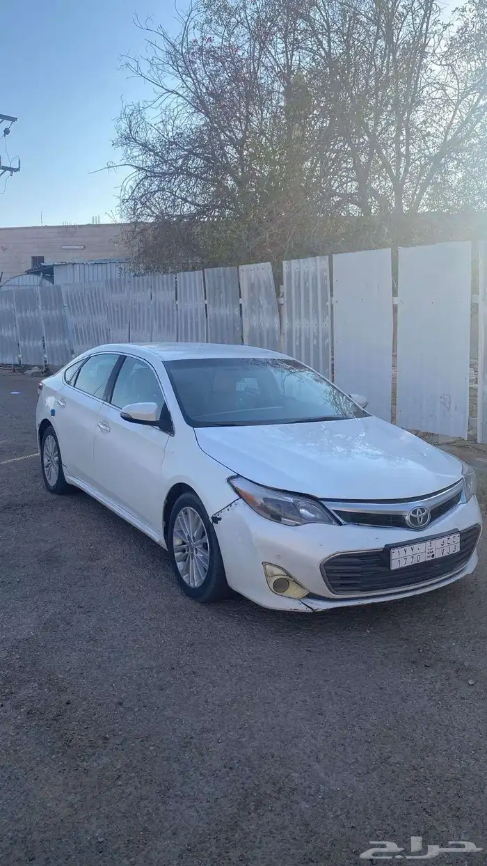 للبيع افالون 2013 ستاندر 5