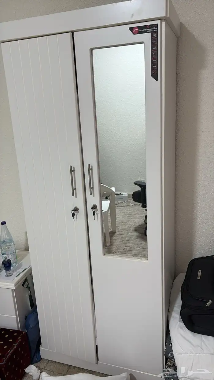 اثاث للبيع معا ثلاجه 0