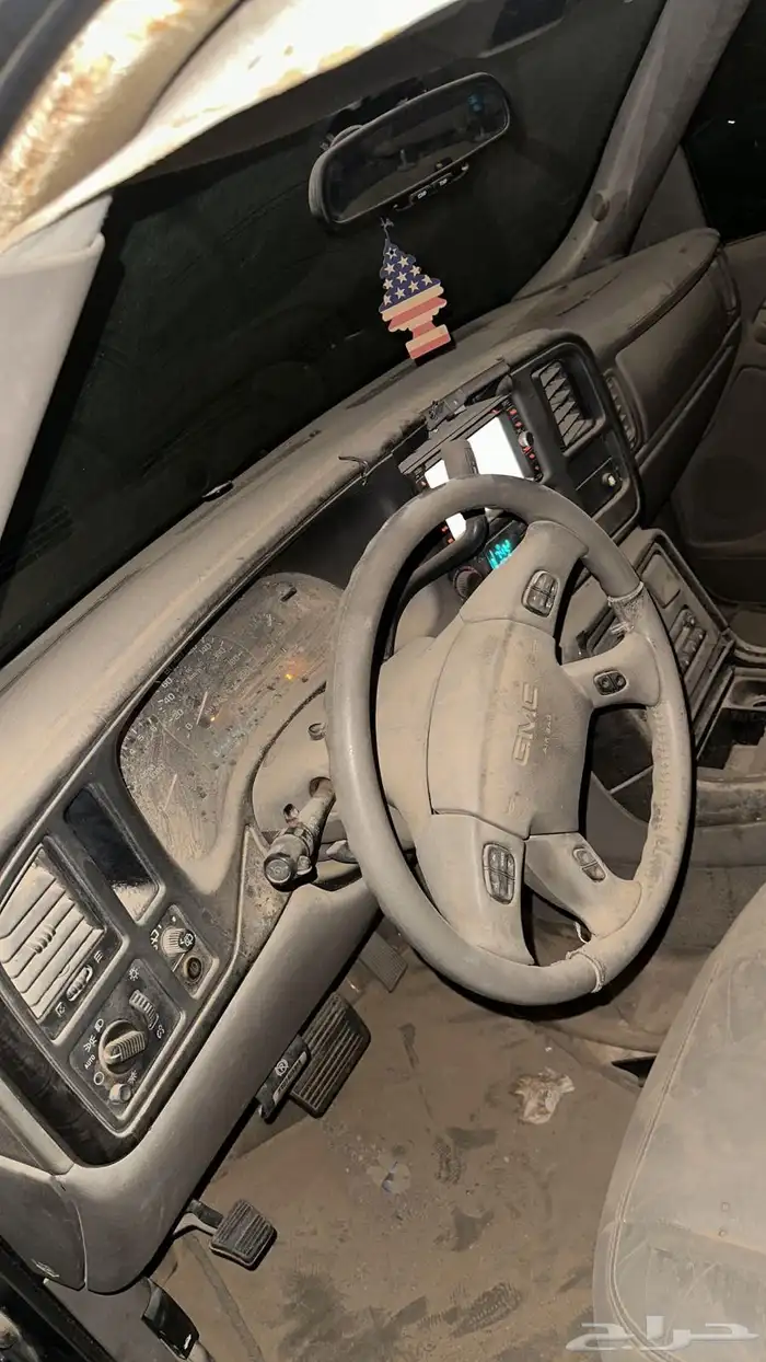 للبيع لوحة مميزة مع السيارة او بدون 4