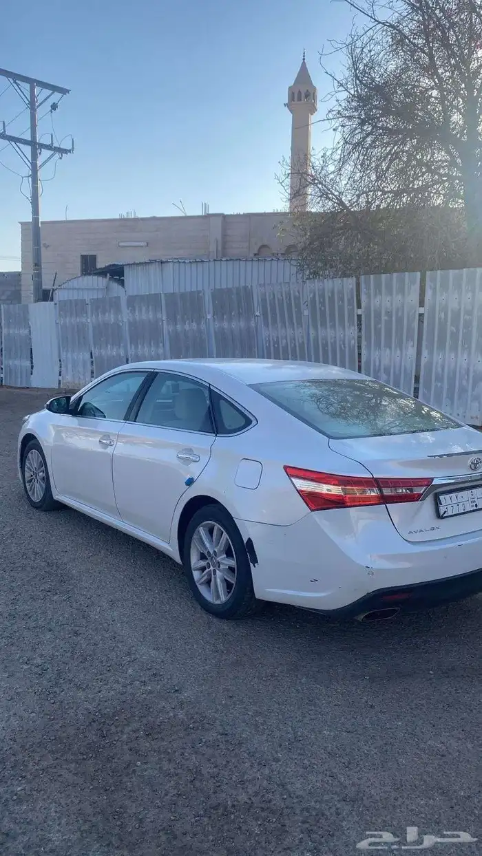 للبيع افالون 2013 ستاندر 8