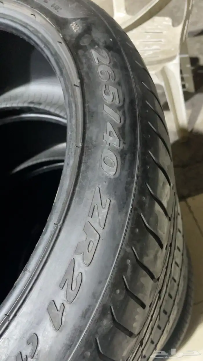 265 40 21 طقم كفرات بيريلي 3