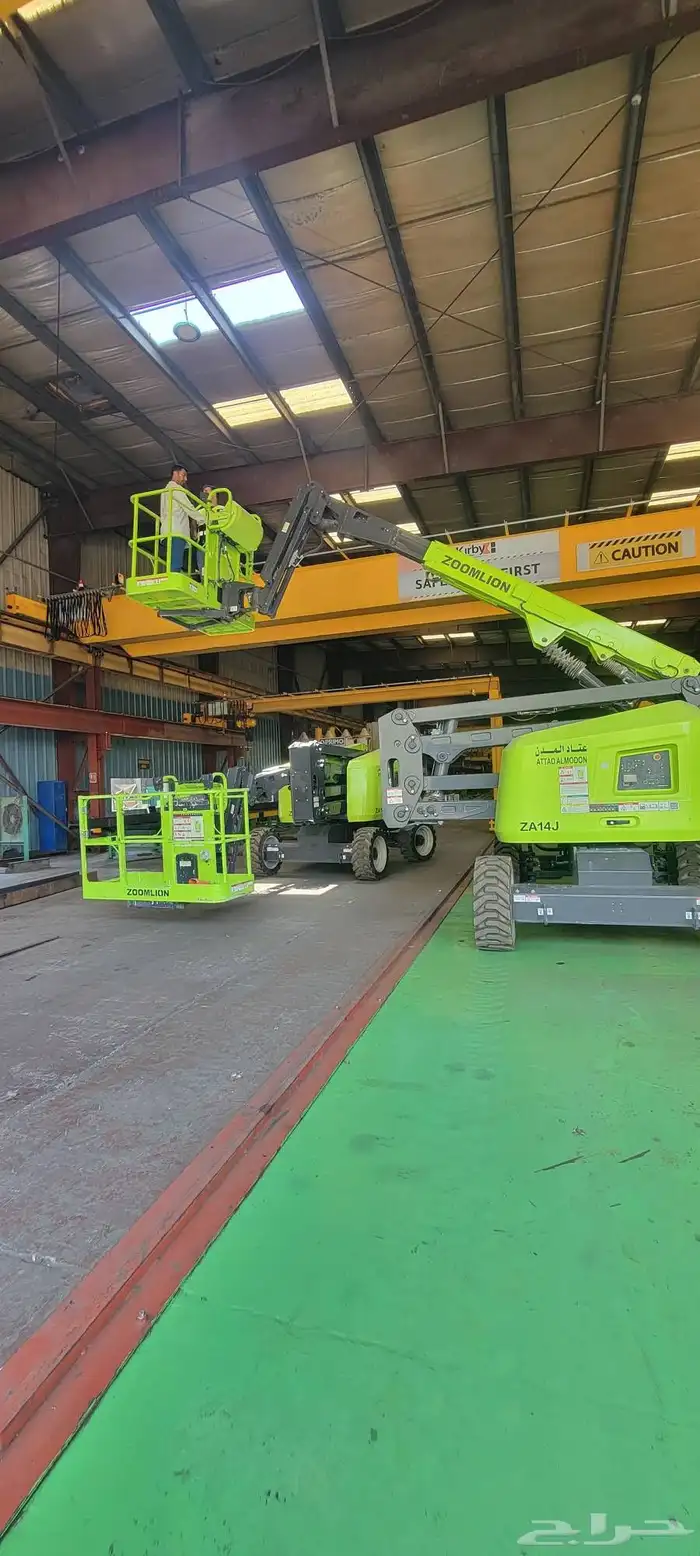 مانلفت 16متر سيزرلفت 12متر للايجار رافعات مقصيه للايجار عمال 0