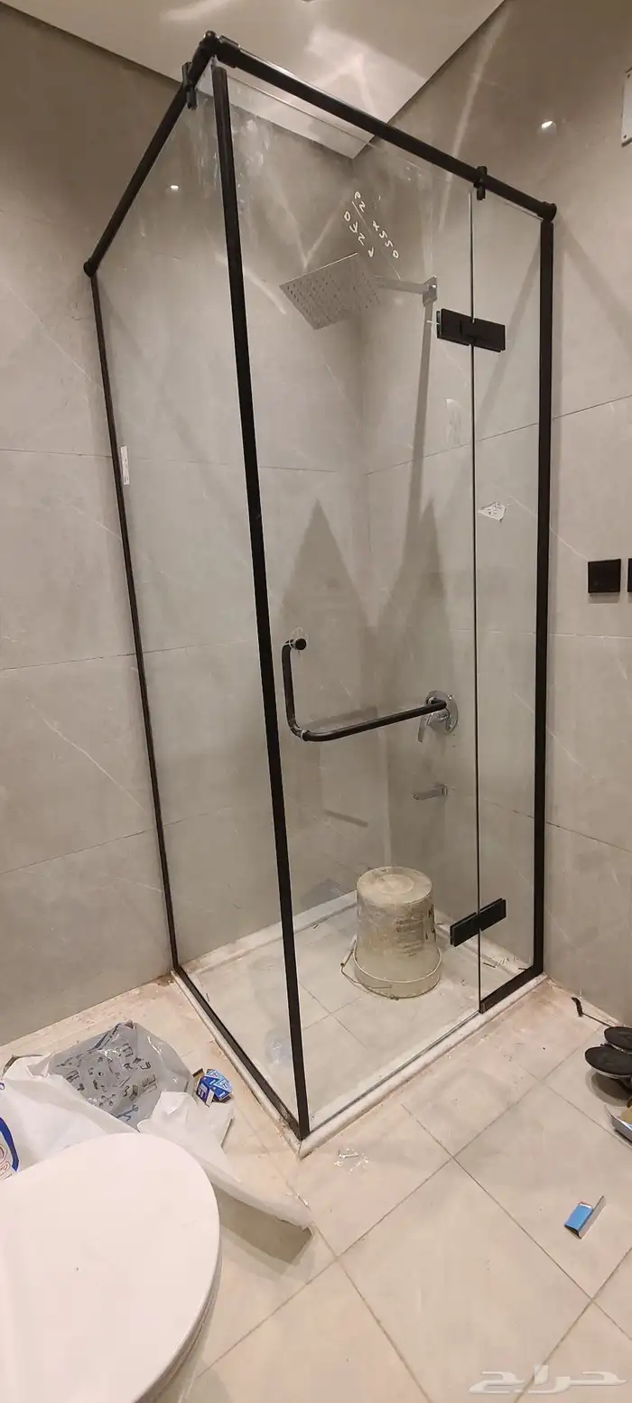 عمر اليماني للزجاج السكوريت والمرايا 5