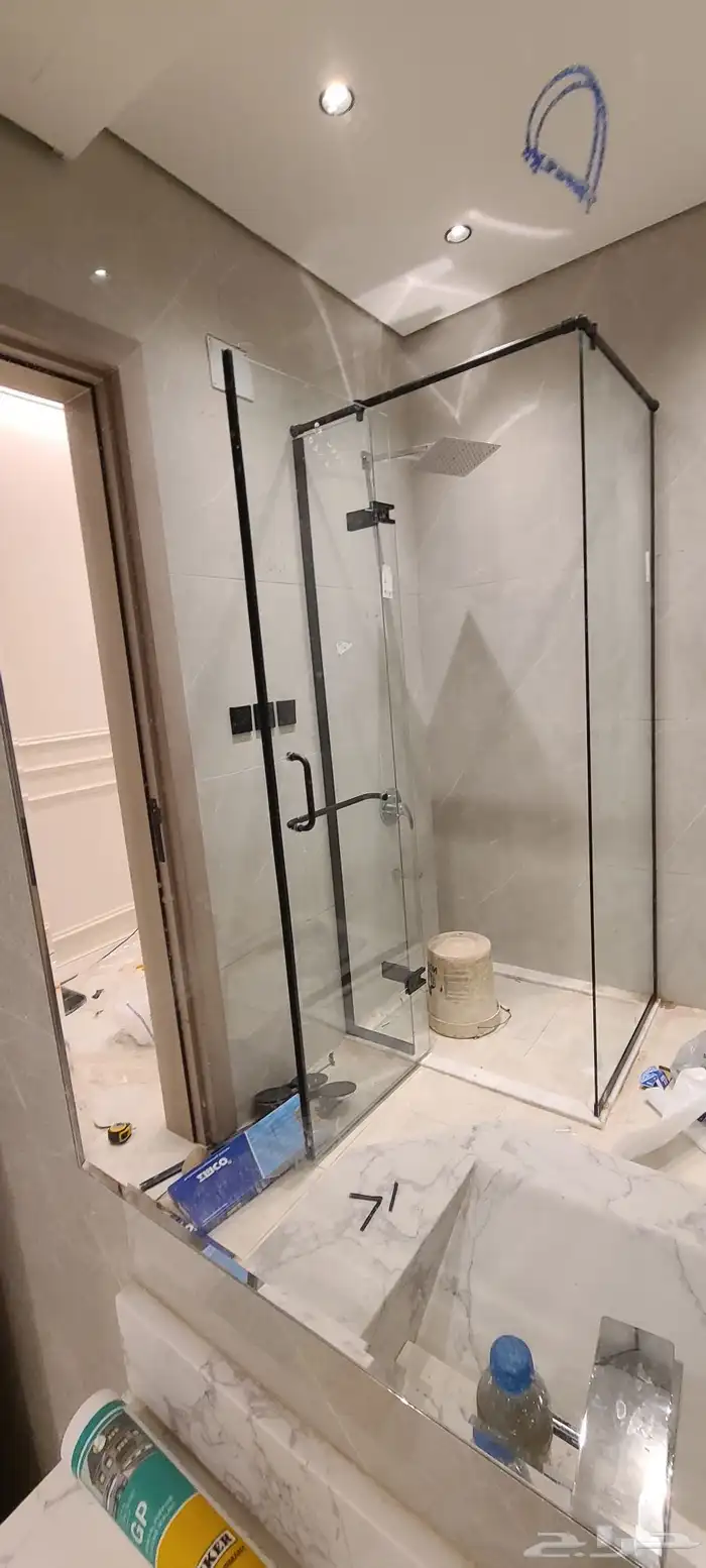 عمر اليماني للزجاج السكوريت والمرايا 7