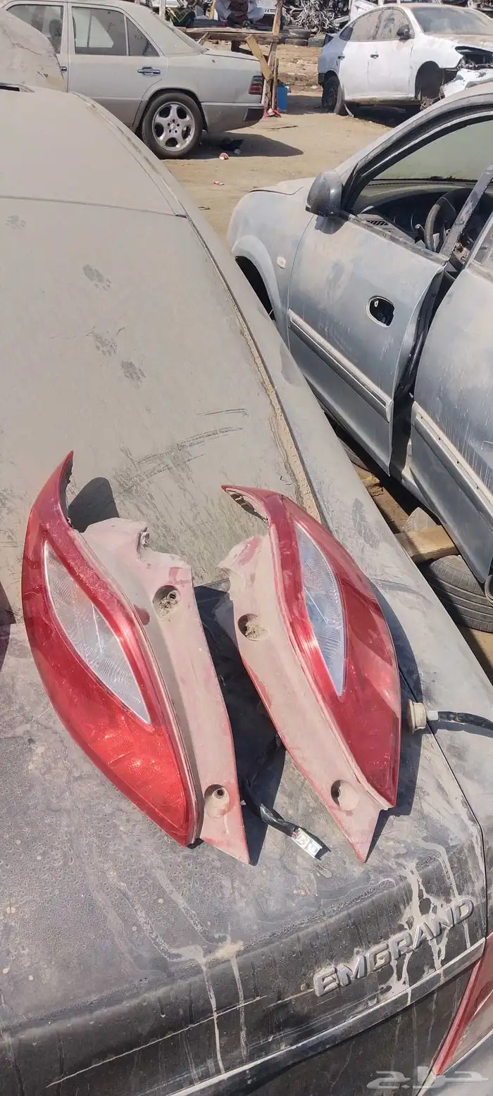 اسطبات خلفيه مازدا 2 موديل 2009اصليه وكالة 2