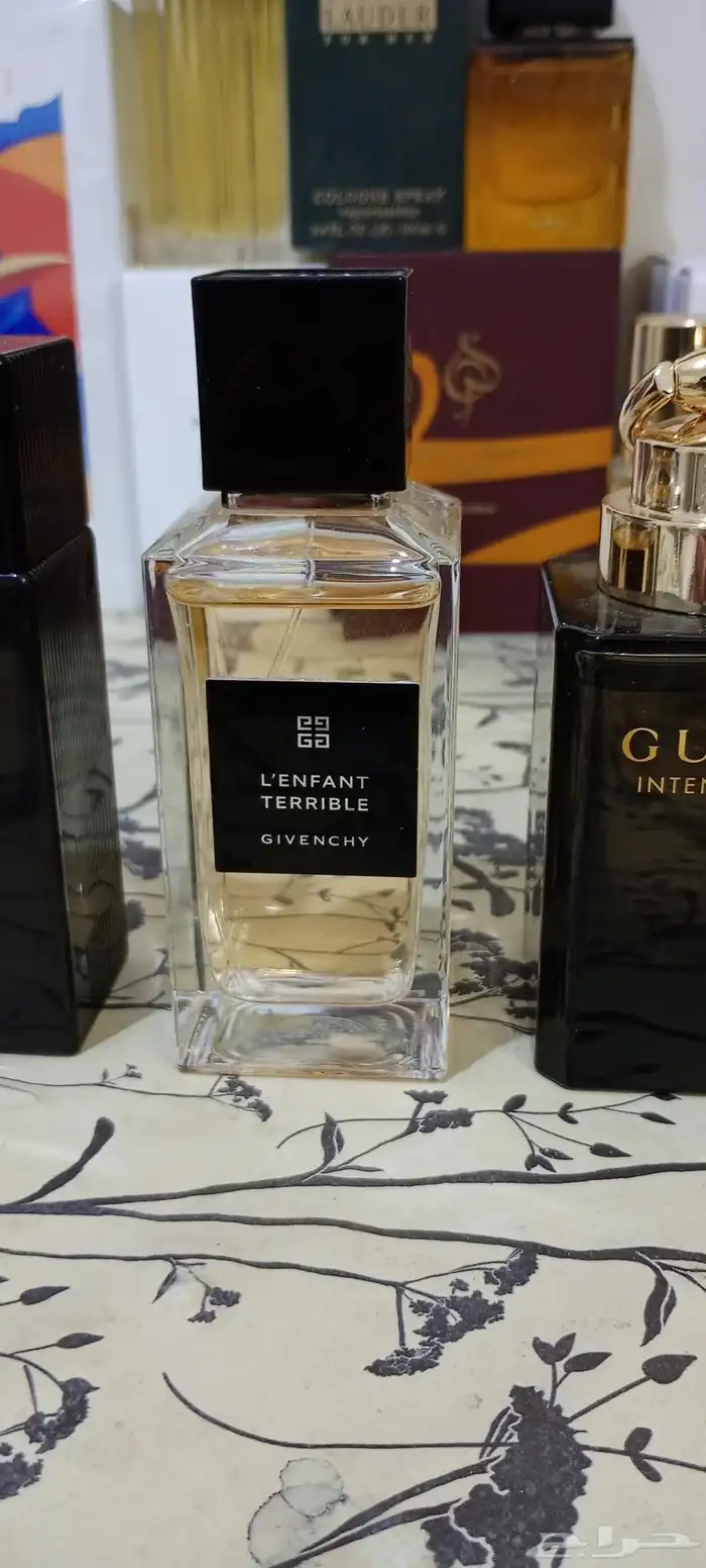 مجموعة عطور نيش مميزة 9 عطور 2500 ريال 2