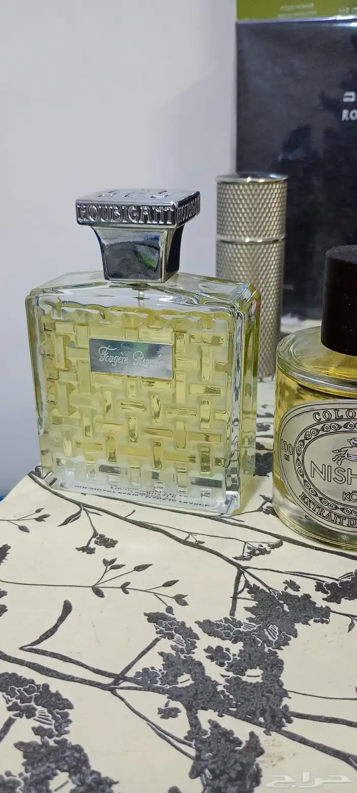 مجموعة عطور نيش مميزة 9 عطور 2500 ريال 8