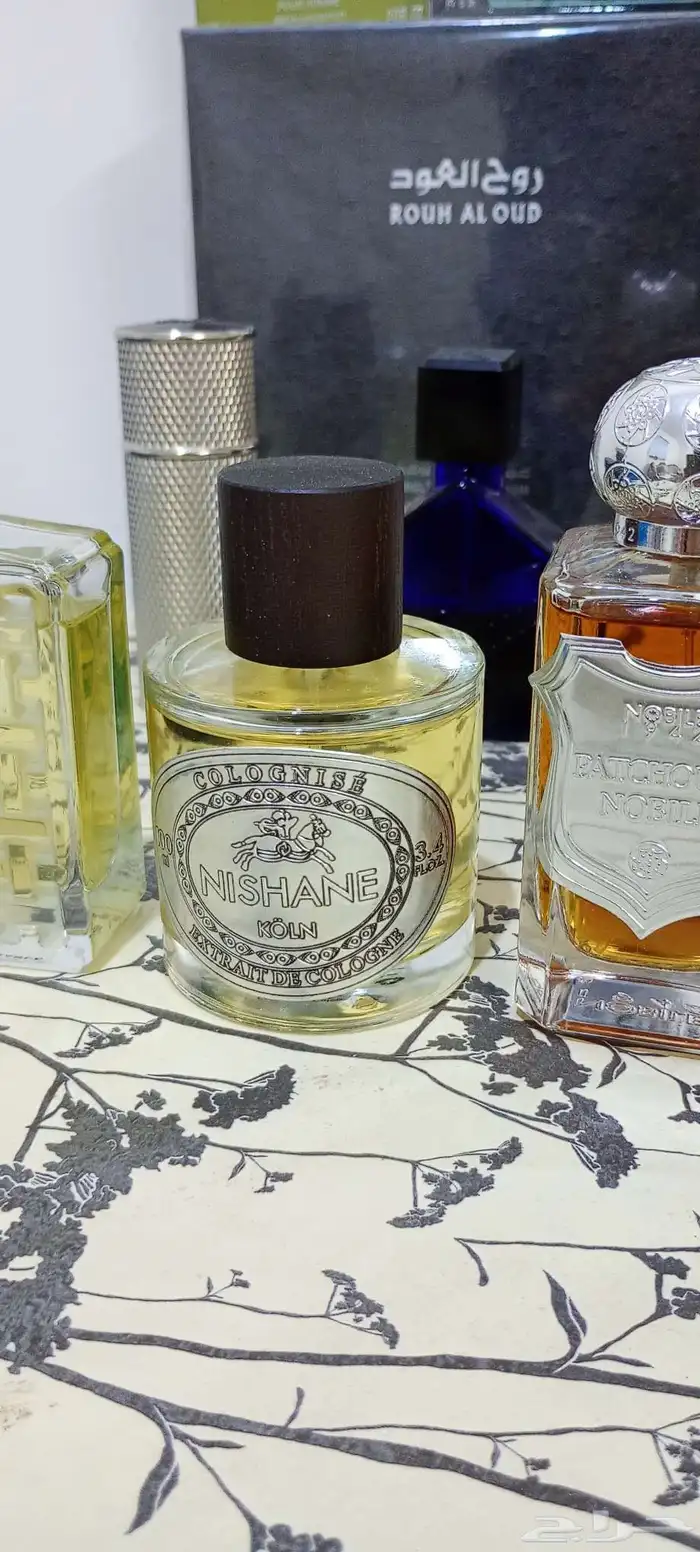 مجموعة عطور نيش مميزة 9 عطور 2500 ريال 7