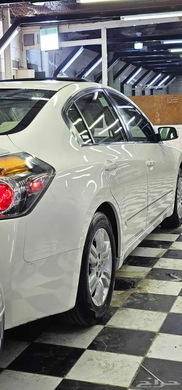 نيسان التيما 2010 7