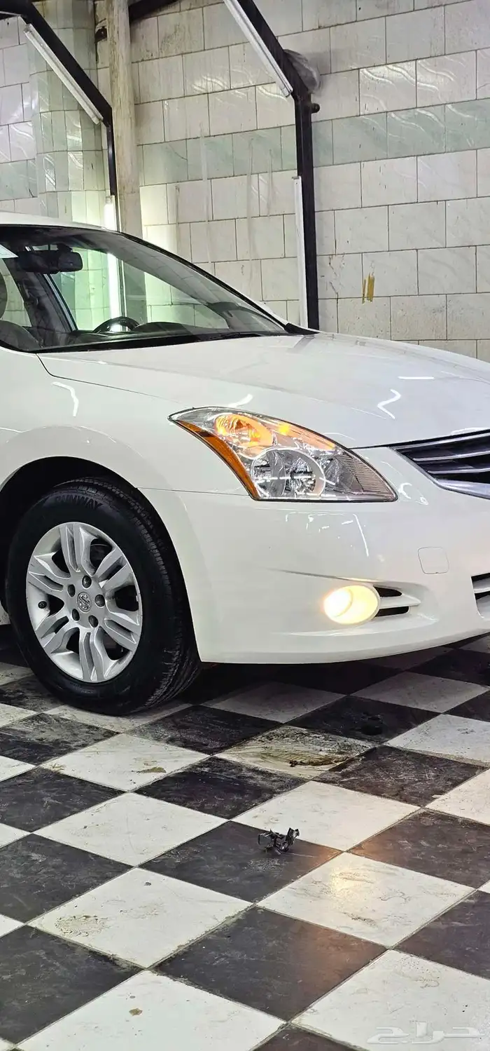 نيسان التيما 2010 2