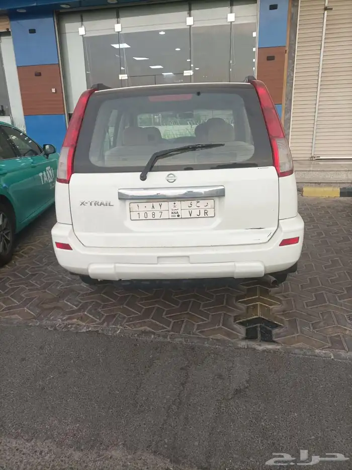 نيسان اكس تريل 2002 2