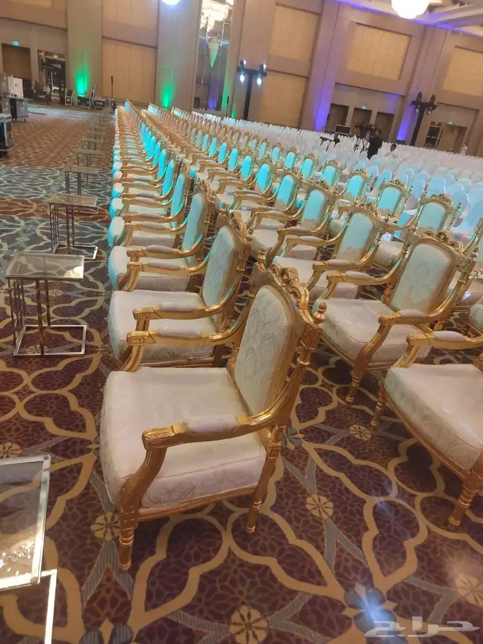 تاجير طاولات طعام كراسي ملكي جلسات شعبيه 2