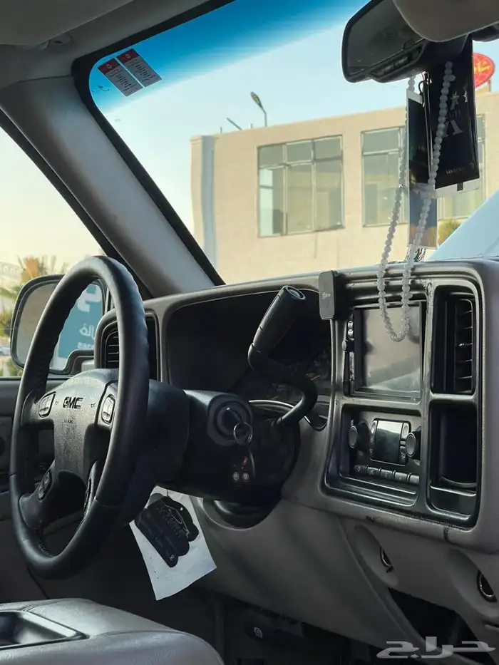 للبيع جمس 8100 مخزن 6